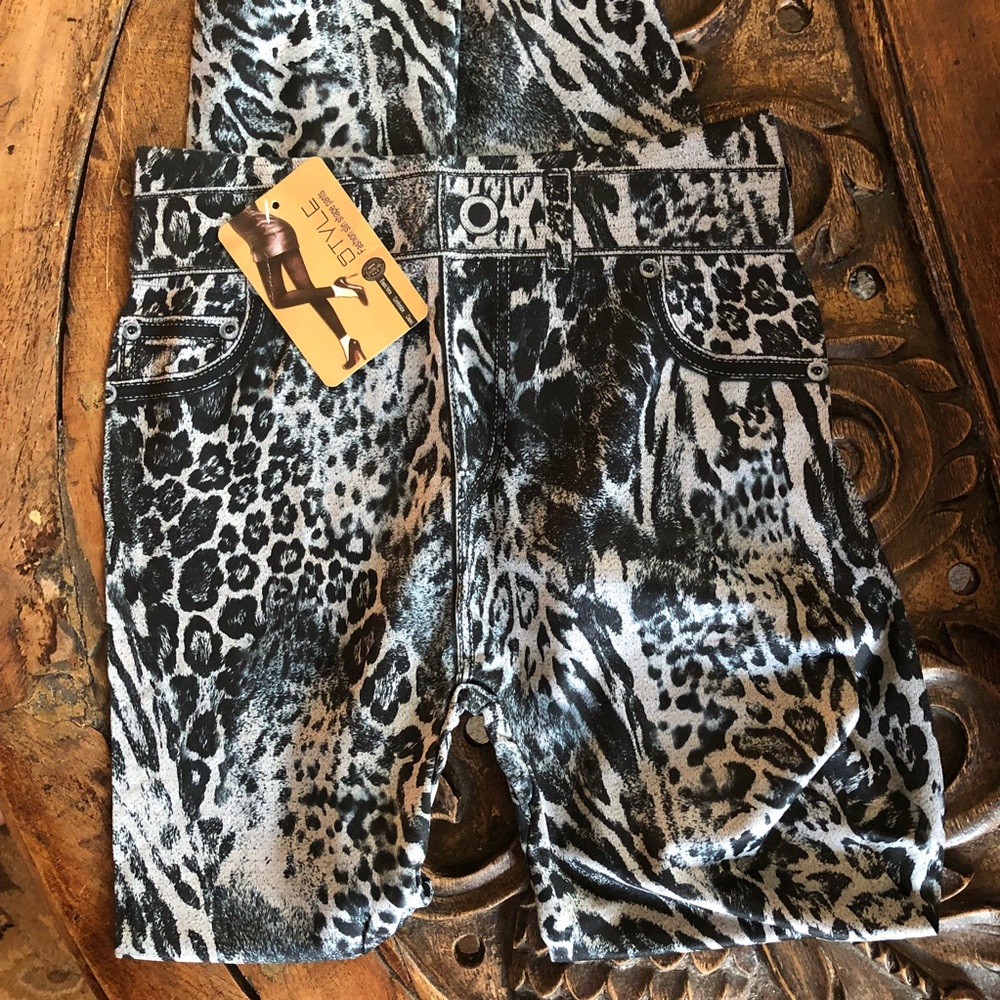 Artsy print leggings